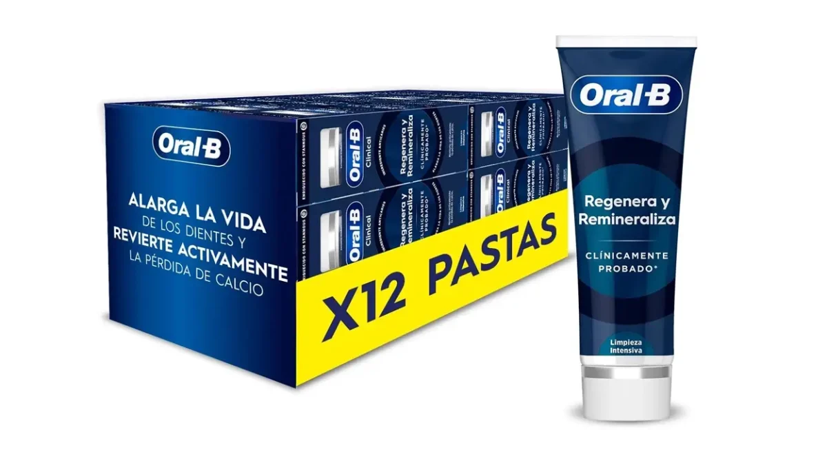 Pack de 12 pastas de dientes Oral-B Clinical Regenera y Remineraliza de 75 ml