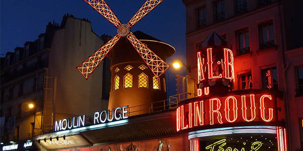 viaje paris septiembre moulin rouge