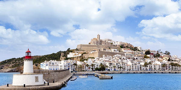vacaciones en Ibiza con pensión completa