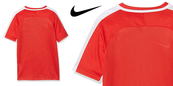 Camiseta técnica Nike NK Dry Acdmy SS de manga corta en color rojo para niños chollo en Amazon