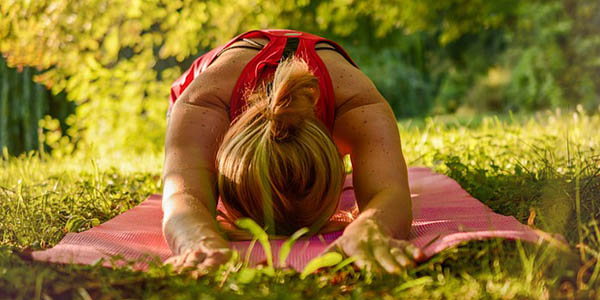 yoga gratis en parques de España