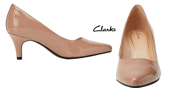 Zapatos de vestir Clarks Isidora Faye en color nude para mujer chollo en Amazon