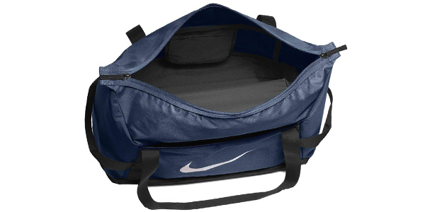 Bolsa de viaje Nike Academy Team chollazo en Amazon