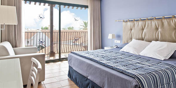 PortAventura resort hotel económico con entradas al parque