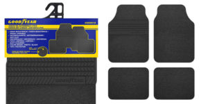 Set 4 Alfombrillas para coche Goodyear baratas en Amazon