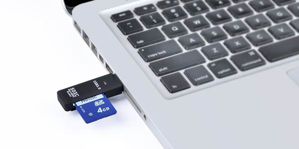 Lector de tarjetas SD y Micro SD Easy-Link USB 3.0 en Amazon