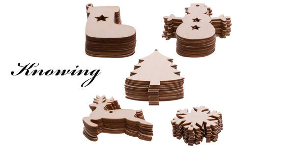 Pack de 50 colgantes de madera para Navidad barato en Amazon