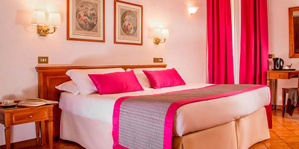 Hotel Sole Roma oferta alojamiento para viajar a Italia