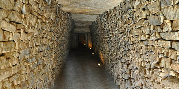 Antequera Dólmenes y Parque Natural Torcal escapada barata