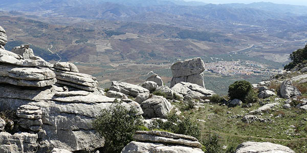Antequera escapada de senderismo con historia chollo