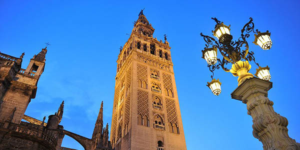 Sevilla escapada al hotel Macià Kubb chollo