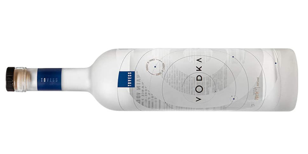 Botella Tovess Vodka de 700 ml barata en Amazon