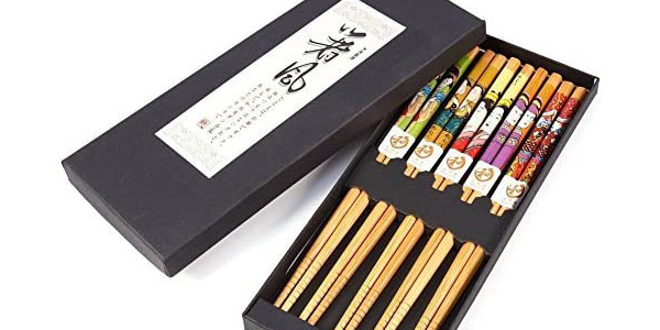 Set x5 pares de palillos de bambú estilo japonés reutilizables Yosoo baratos en Amazon