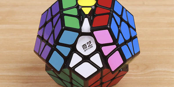 Qiyi cubo mágico profesional tipo rubik chollo