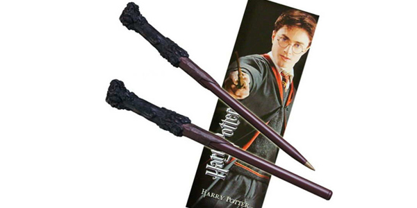 Set Boli-varita y marcapáginas Harry Potter The Noble Collection barato en Amazon