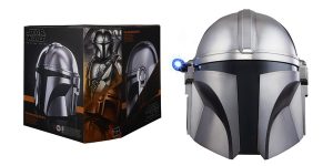 Casco electrónico Mandalorian Star Wars de Hasbro barato en Amazon
