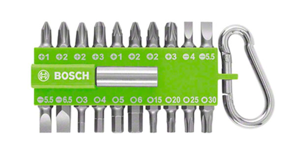 Set Bosch con 21 puntas para atornillar y mosquetón barato