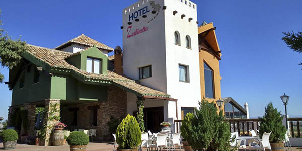 Hotel Zerbinetta Bossh Dílar Valle Lecrín Granada