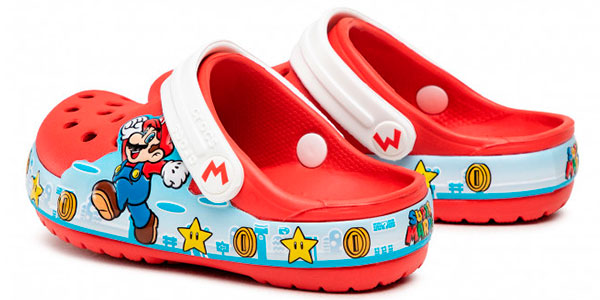 Zueco infantil Crocs Super Mario Lights en oferta
