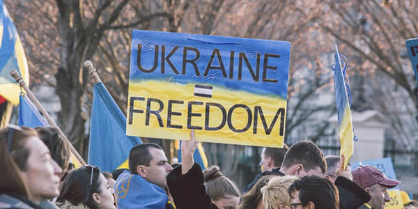 enviar ayuda económica Ucrania