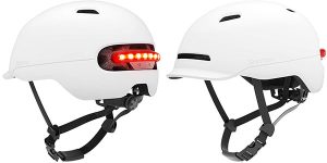 Chollo Casco de patinete SMART4U Family con luz LED