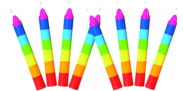 Set x10 velas multicolores Goki 60860 para fiestas baratas en Amazon