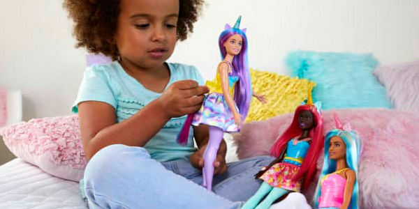Barbie Unicornio muñeca con pelo y cuerno rosa en Amazon