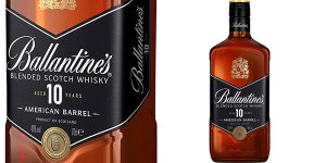 Whisky escocés de mezcla Ballantine's 10 Años de 700 ml barato en Amazon