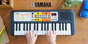 Chollo Teclado portátil Yamaha PSS-F30 con 37 mini teclas