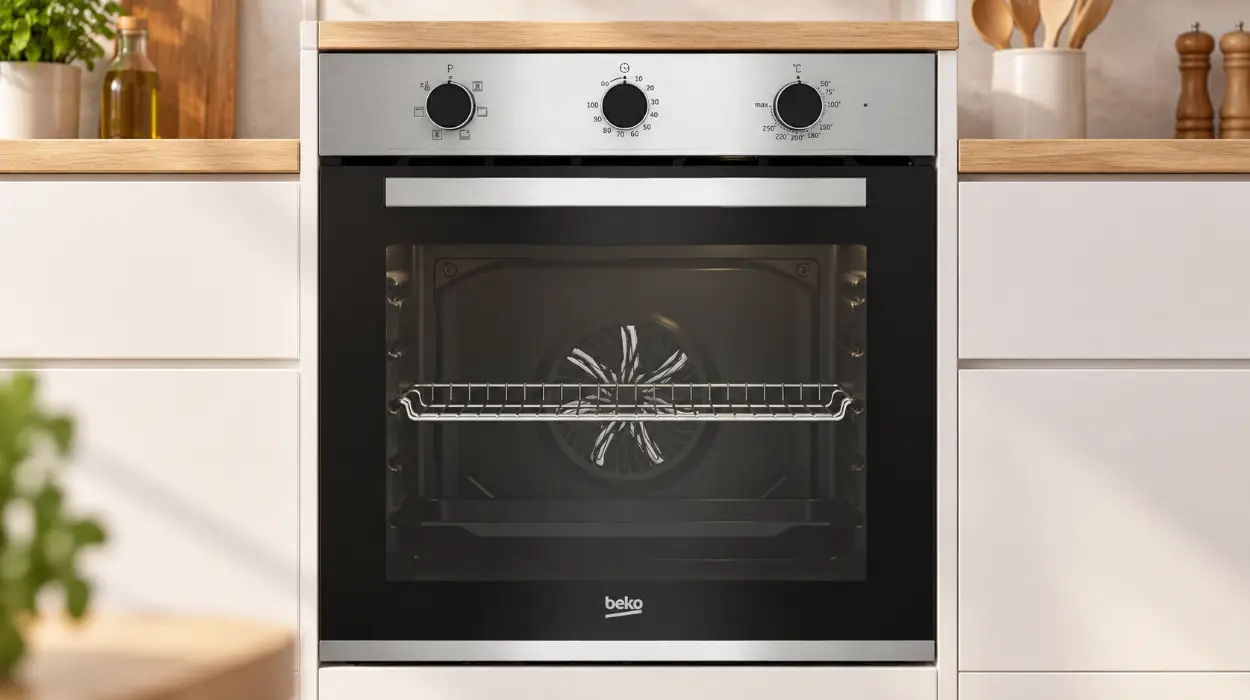 Horno integrable Beko BBIE12100XD AeroPerfect de 66 l con 6 funciones