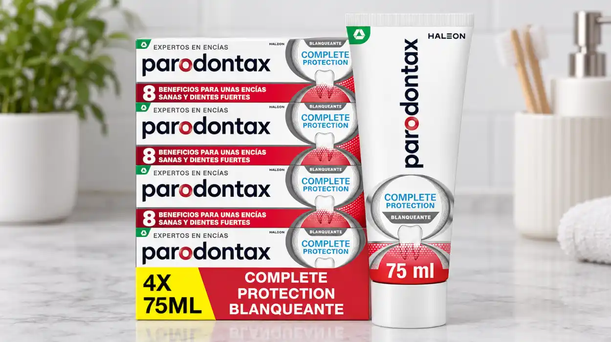Pack x4 pasta dentífrica Parodontax Complete Protection Blanqueante de 75 ml