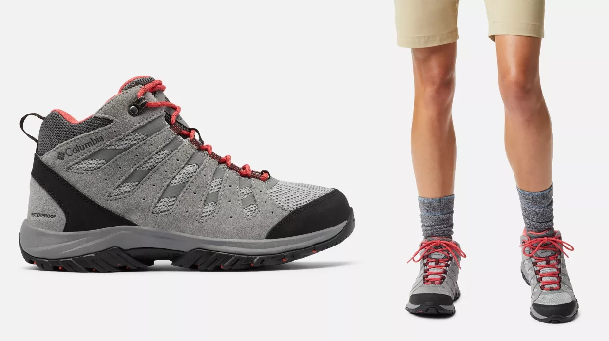 Columbia Redmond III Mid para mujer en color gris
