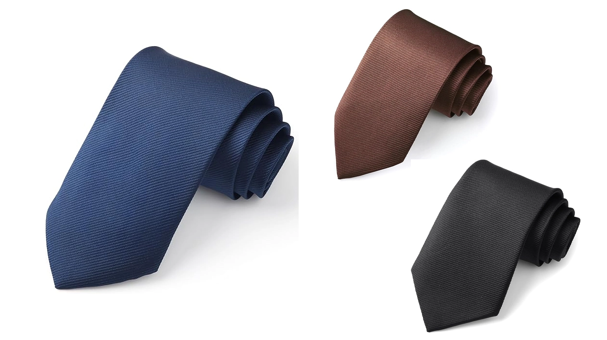 Corbata formal en color liso para hombre