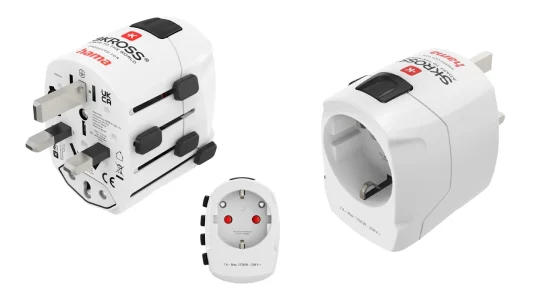 Enchufe adaptador de viaje universal Hama