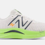 Zapatillas New Balance Fuelcell Propel V4 baratas