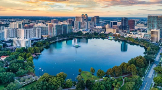 Viaje a Orlando 2025 barato