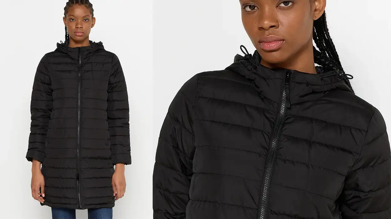 abrigo acolchado GAP para mujer barato