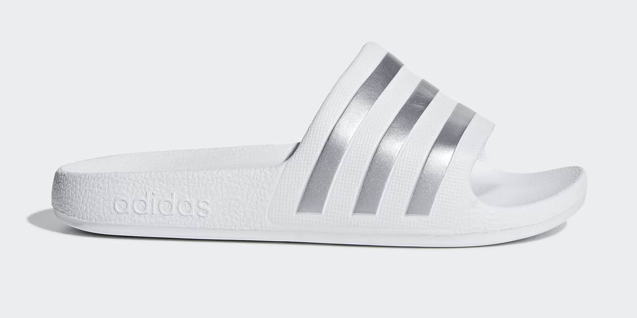 Adidas Adilette blancas
