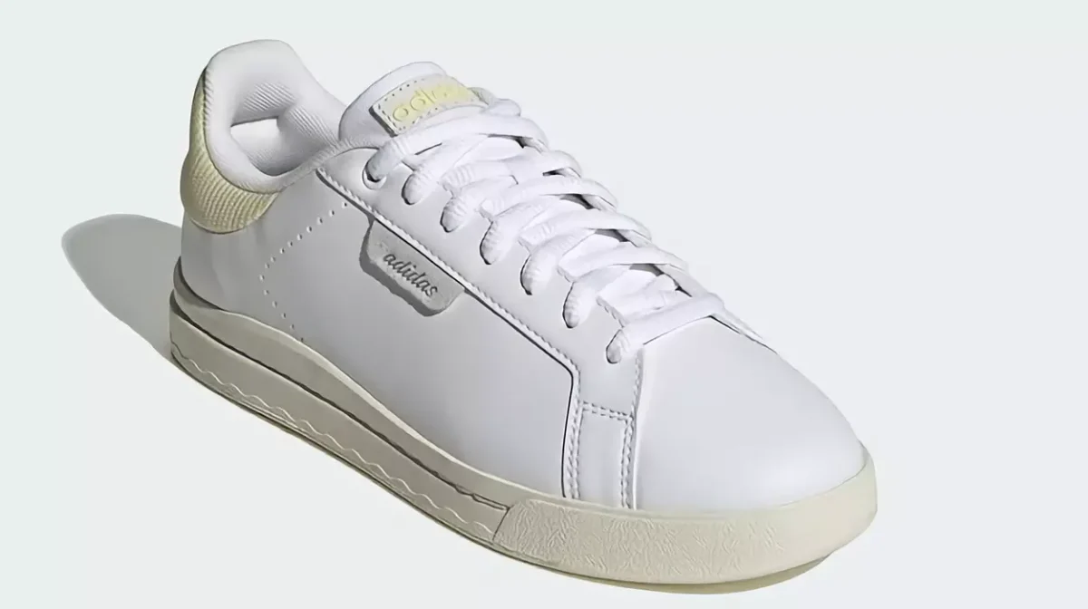 Amazon rebaja estas Adidas clásicas de piel para mujer a menos de 32 euros y son un CHOLLAZO que volará