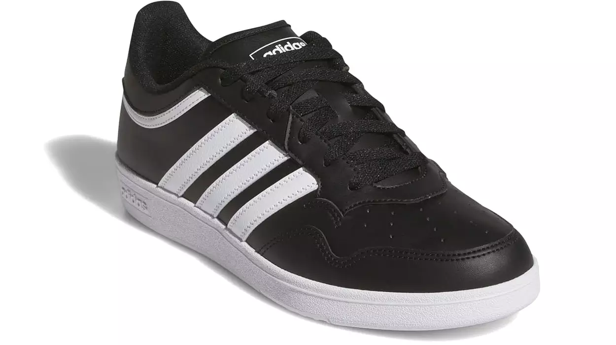 Chollo Zapatillas Adidas Hoops 4.0 negras baratas
