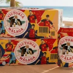 Aún estás a tiempo: 24 latas de cerveza Victoria Málaga de 33 cl