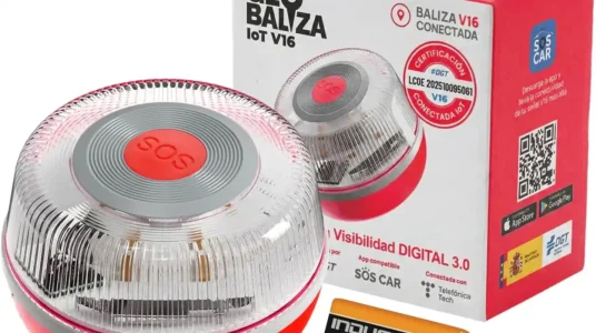 Baliza V16 homologada DGT con geolocalizador y 12 años de conectividad