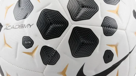 Chollo balón nike academy fútbol hv4386