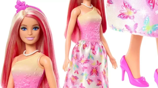 Barbie Princesa con falda de mariposas