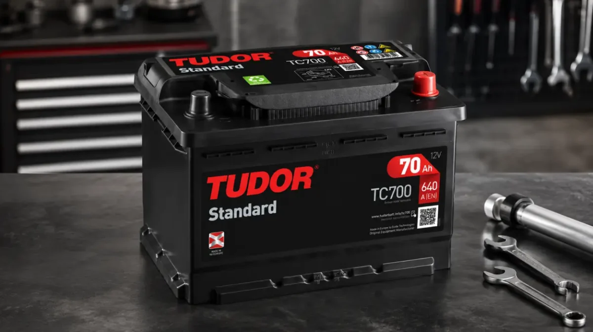 Batería de coche Tudor TC700 de 70Ah y 640A, gama standard