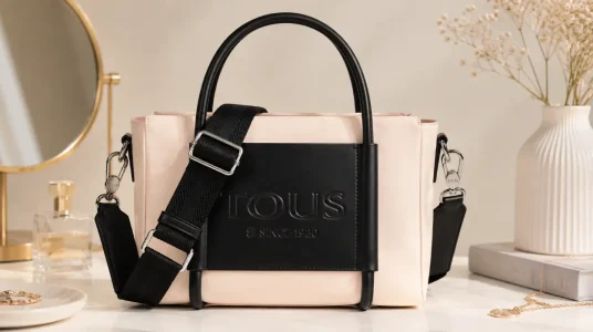 Bolso TOUS City mediano en color nude para mujer, colección Empire Soft