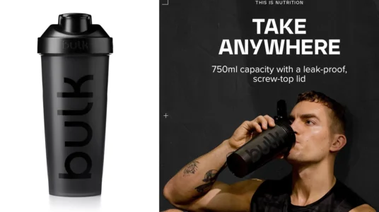 botella agitadora Bulk Iconic de 750 ml para mezclar batidos