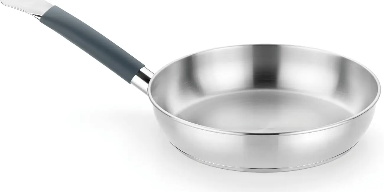 BRA Master, Sartén 20 cm, Acero Inoxidable, Sin Antiadherente, Sin PFOA, Full Induction, Apta para todo tipo de Cocinas, Mango acero inoxidable recubierto de Silicona