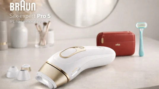 braun-silk·expert-pro-5-ipl-pl5321-con-sensor-de-tono-de-piel-y-accesorios
