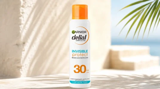 Bruma solar Invisible Protect IP30 de 150 ml, alta protección y frescura instantánea